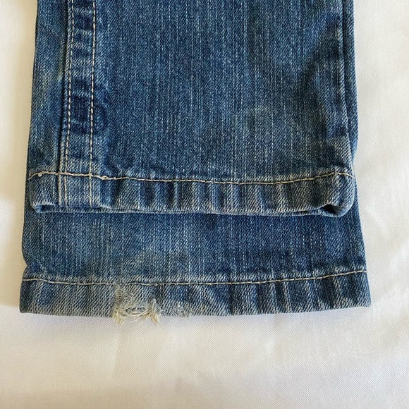 Jeans - Picture 2 of 4